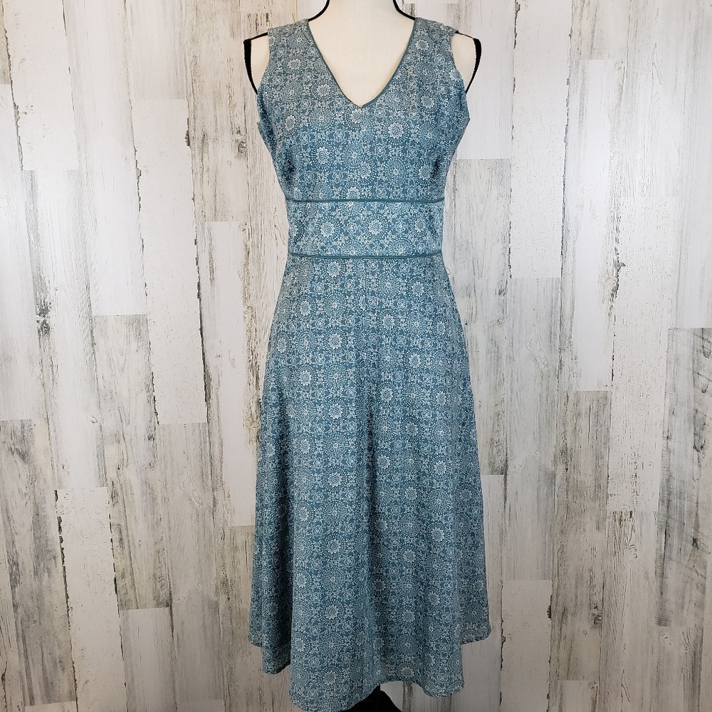 Eddie Bauer Blue Patterned Midi Dress